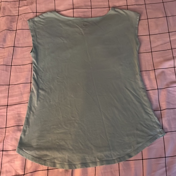 SOLD - Total Girl Blue Think Like a Proton Sleeveless Shirt Size 16/XL - Picture 2 of 6